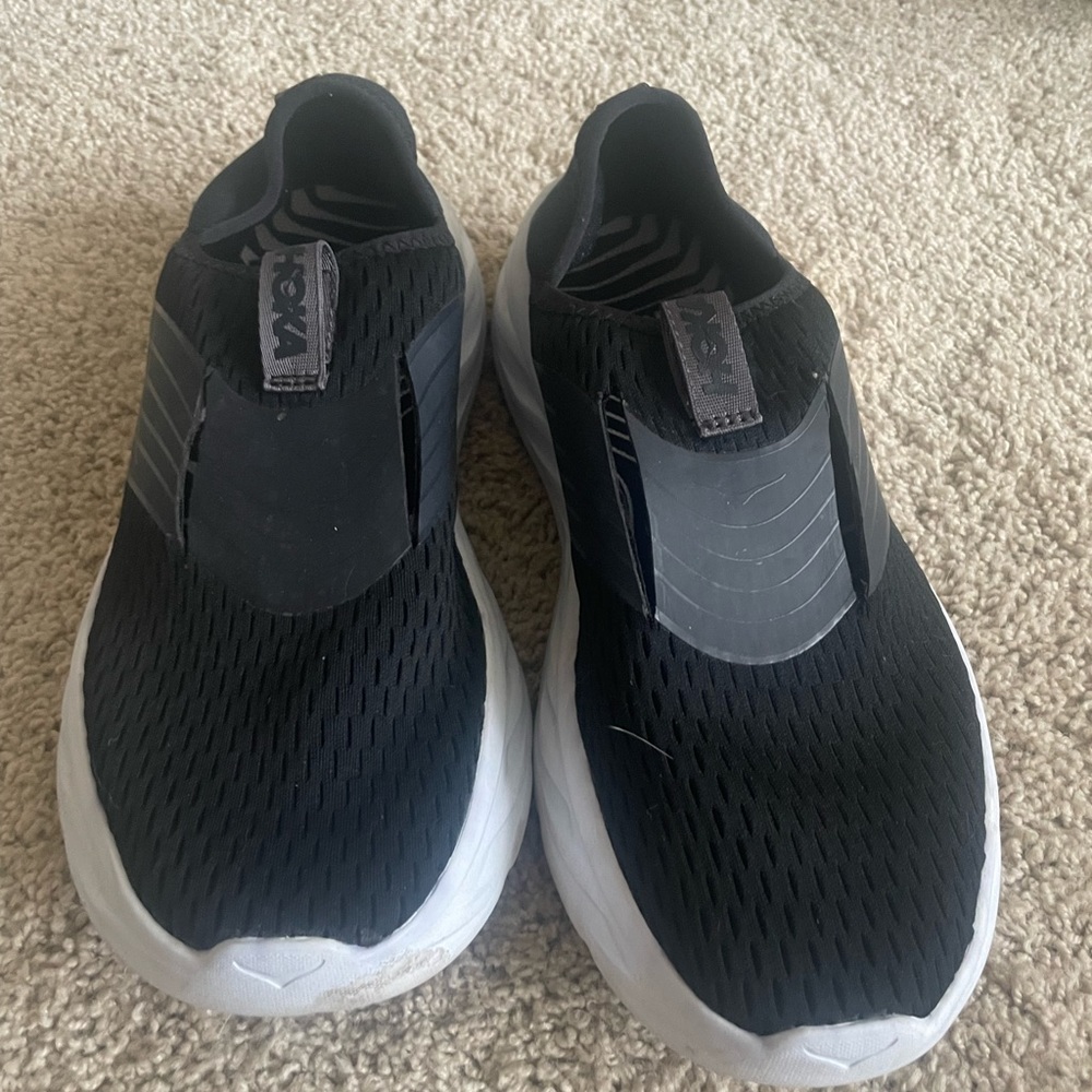 Hoka recovery shoes